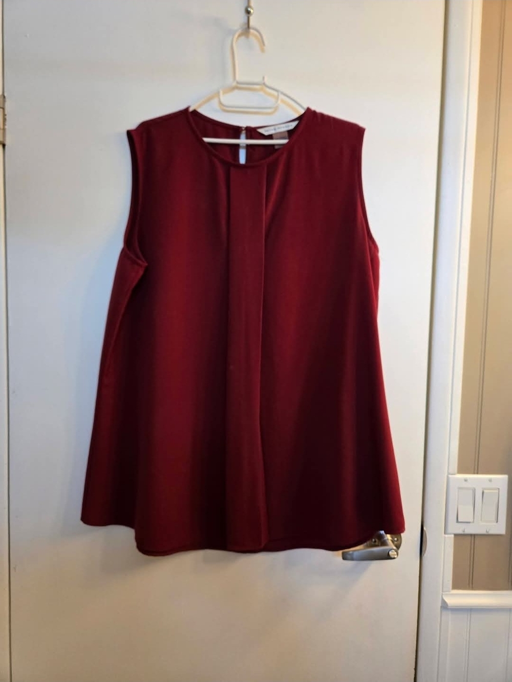 Sleeveless Wine Red Swing Top - Unbranded